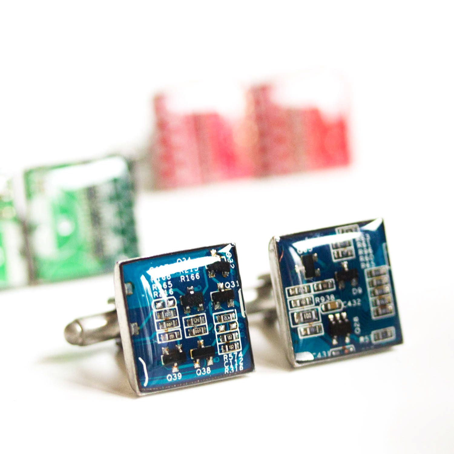 Handcrafted Cufflinks with Recycled Circuit Boards – Eco-Friendly Tech-Inspired Jewelry