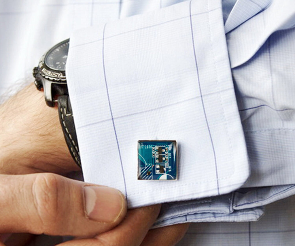 Handcrafted Cufflinks with Recycled Circuit Boards – Eco-Friendly Tech-Inspired Jewelry